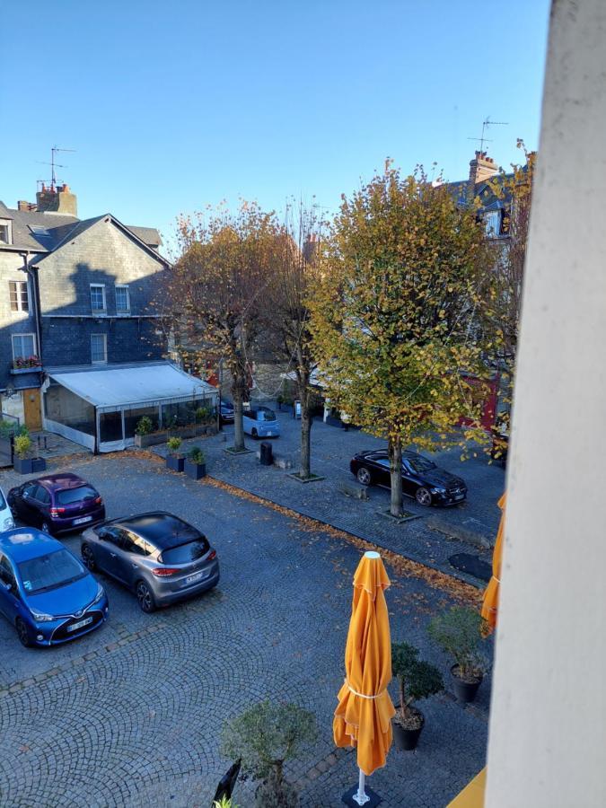Un Brin De Fantaisie Dans Le Centre De Honfleur Lejlighed Eksteriør billede